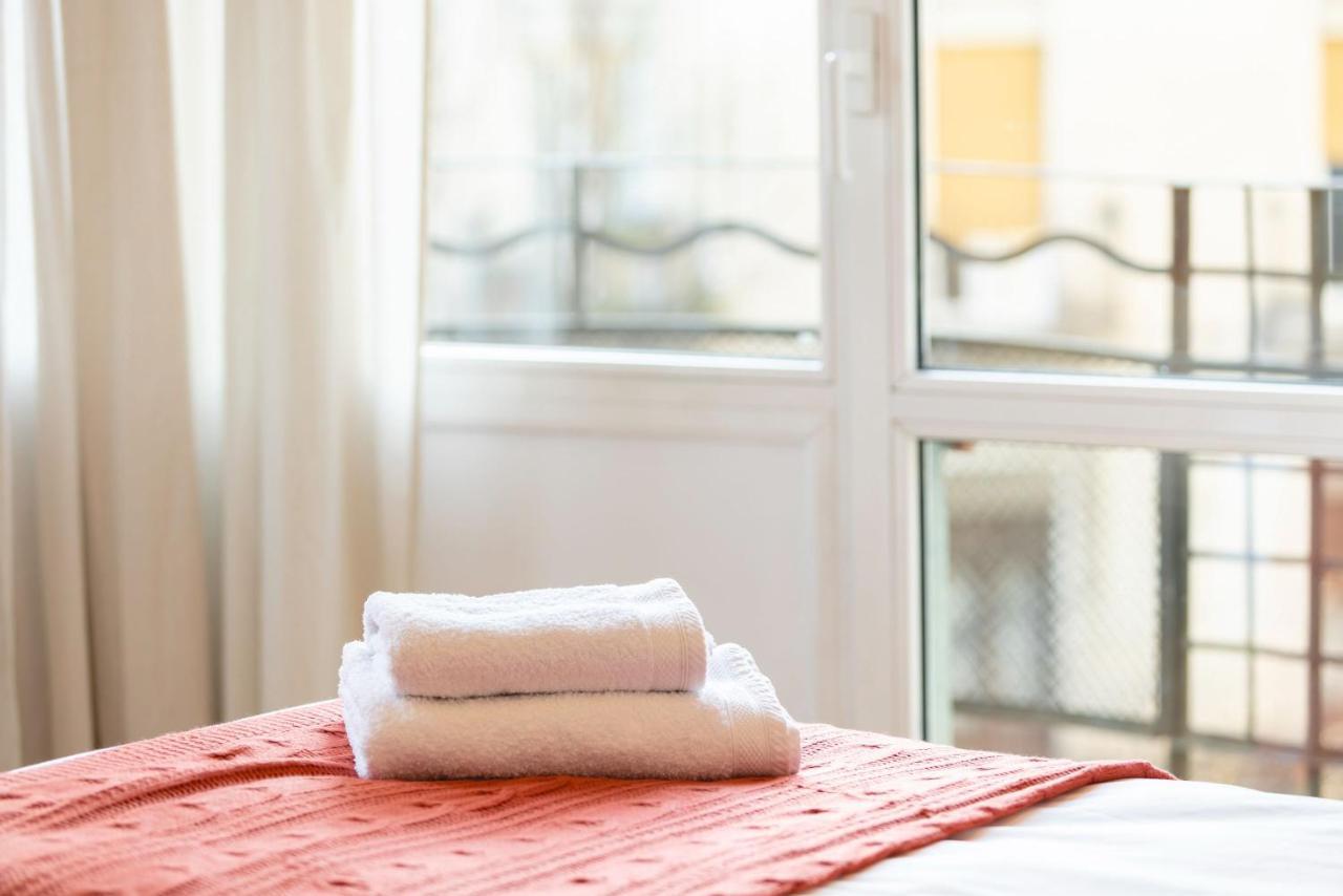 Bravissimo El Lleo, Bright 4-Bedroom Apartment Girona Zewnętrze zdjęcie